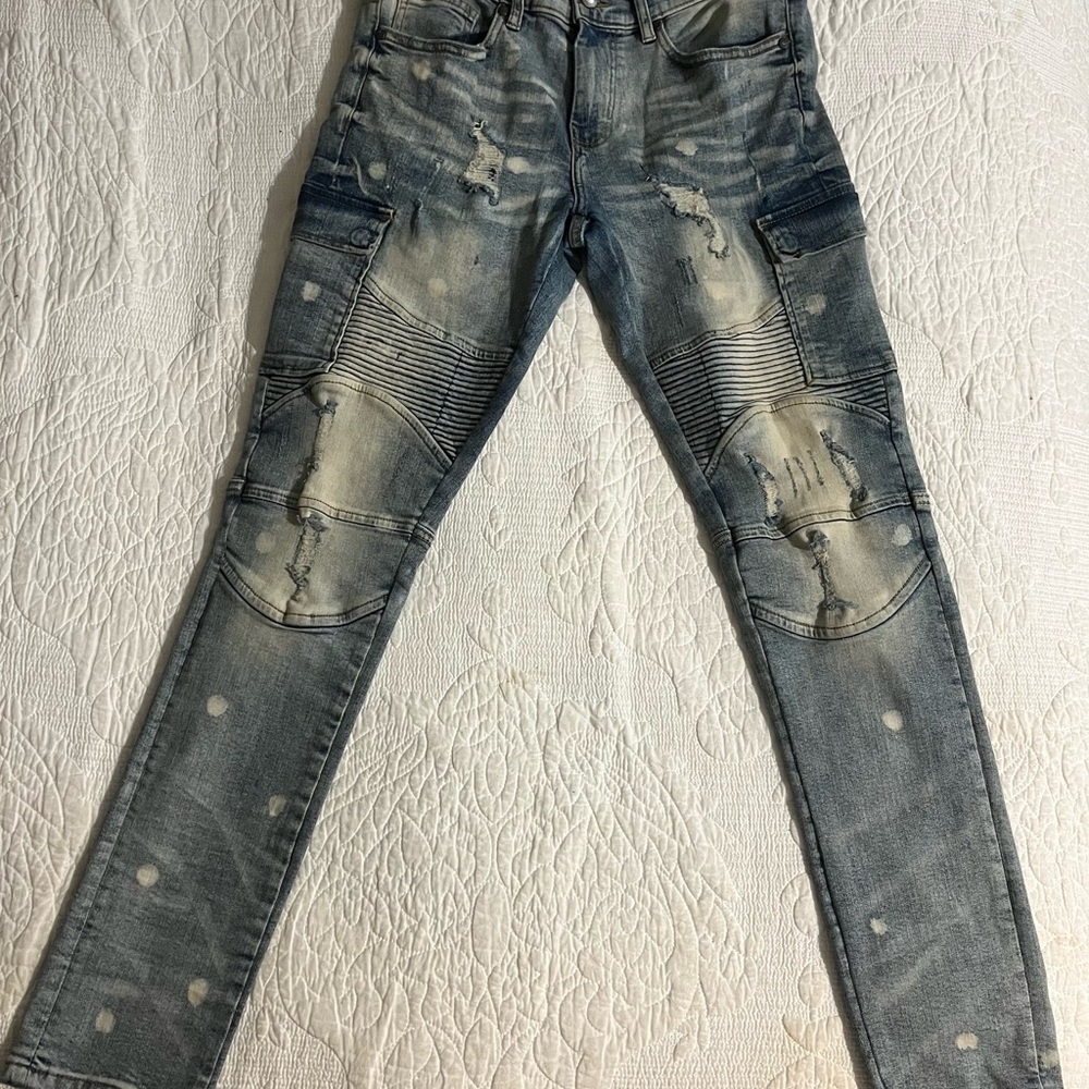Men's Slim Straight Distressed Jeans